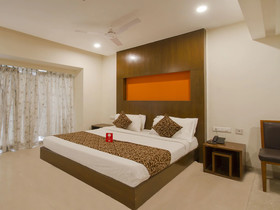 Country Club Begumpet