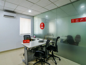 Crown Palace by OYO Rooms