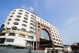 Dera Guest House by OYO