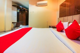 Dera Guest House by OYO