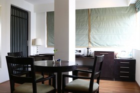 Hotel Mint Ebony