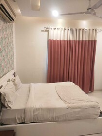 Ekasila Suites by Iroomz