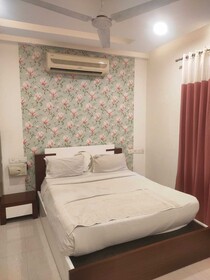 Ekasila Suites by Iroomz