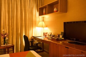 Ellaa Hotel