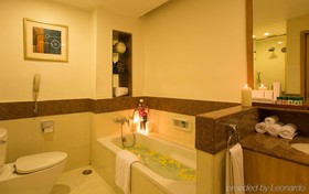 Ellaa Hotel