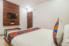 Fabhotel Double Tree