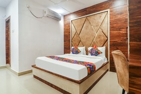 Fabhotel Double Tree