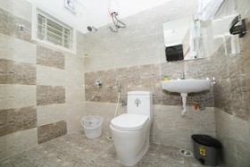 Hallmark Inn Kukatpally