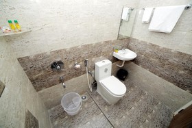 Hallmark Inn Kukatpally