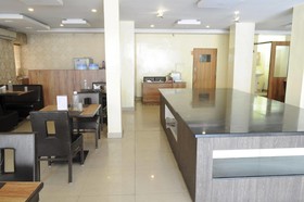 My Place Kondapur HICC by FabHotel