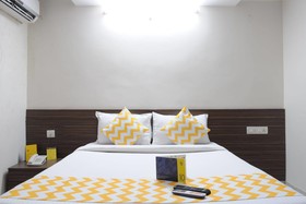 My Place Kondapur HICC by FabHotel
