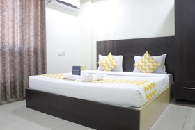 My Place Kondapur HICC by FabHotel
