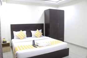 My Place Kondapur HICC by FabHotel