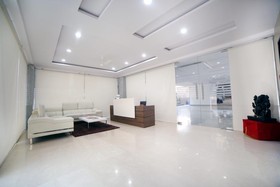 FabHotel Pearl City HiTech City