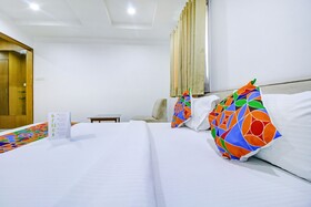 Fabhotel Syberitic Suites