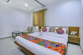 Fabhotel Syberitic Suites