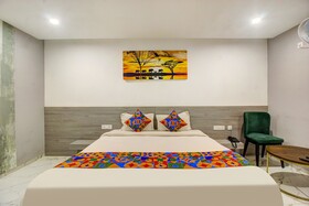 Fern Suites by FabHotel