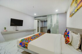 Fern Suites by FabHotel