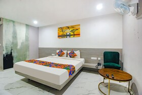 Fern Suites by FabHotel
