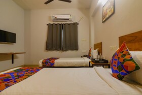 Frenotel by FabHotel