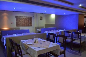 Collection O Hotel Regal Near ISKON TEMPLE , ABIDS