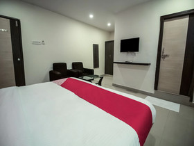 Grand Euro Park Hotel By OYO Rooms