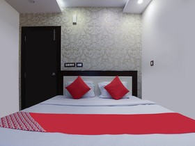 Grand Sandarshini Inn by OYO Rooms