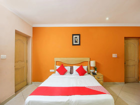 Hallmark Begumpet By OYO Rooms
