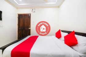 Hamsa The Right Choice by OYO Rooms