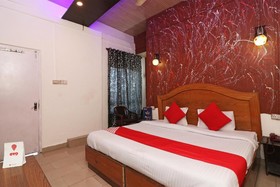 Hamsa The Right Choice by OYO Rooms