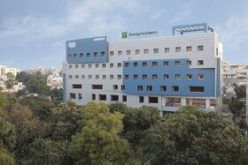 Holiday Inn Express Hyderabad Banjara Hills