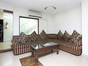 Hotel G7 By OYO Rooms