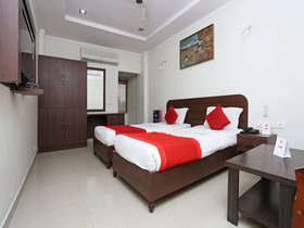Hotel G7 By OYO Rooms