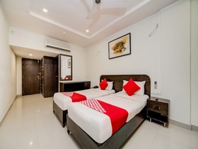 Hotel G7 By OYO Rooms