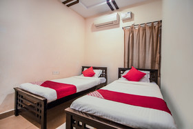 Hotel Grand Brundavan by OYO Rooms