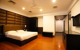 Hotel Grand Himayat