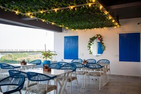 Hotel Lake View Airport Zone