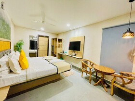 Hotel Lake View Airport Zone