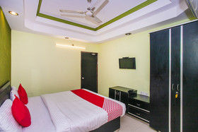 Hotel Lotus Grand