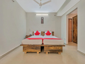 Hotel Lotus Grand by OYO Rooms