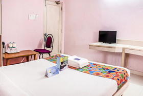 OYO Flagship 77115 Hotel Vaishnavi Palace