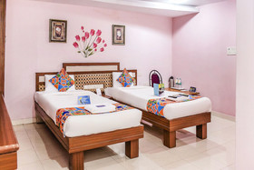 OYO Flagship 77115 Hotel Vaishnavi Palace