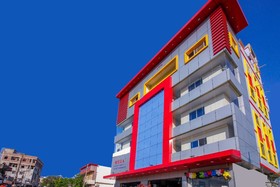 Hotel Mega MAK International by OYO Rooms