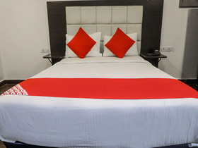 Hotel M Gachibowli by OYO Rooms