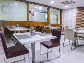 Hotel M Gachibowli by OYO Rooms