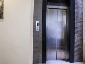 Hotel M Gachibowli by OYO Rooms
