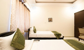 Hotel Midtown by Treebo Hotels