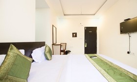 Hotel Midtown by Treebo Hotels