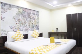 Hotel Navya Grand