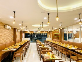 Hotel Oak by signature Airport Zone